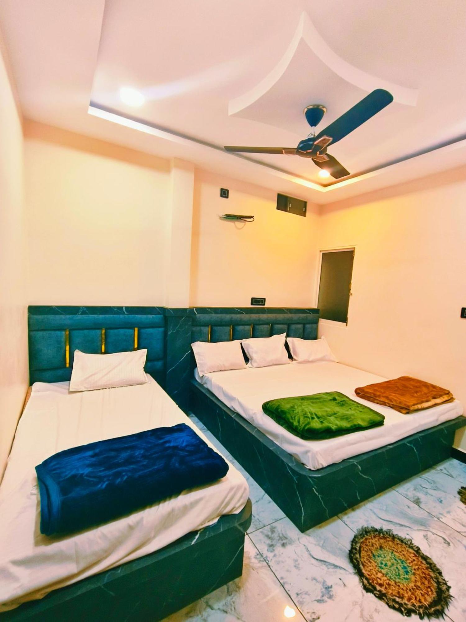 Hotel Shiv Gouri Palace Ujjain Exterior photo